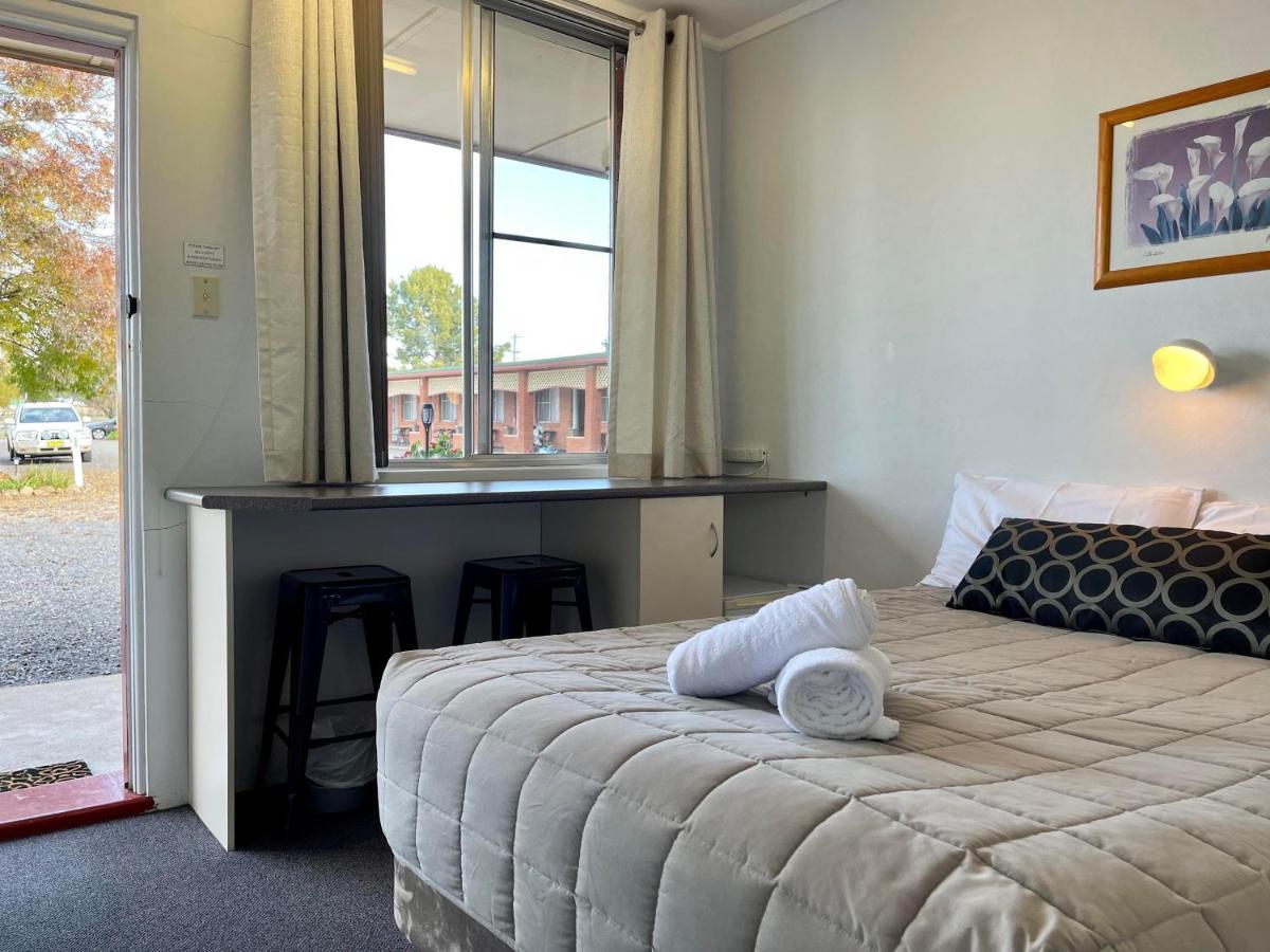 Quirindi Sunflower Motor Inn Экстерьер фото